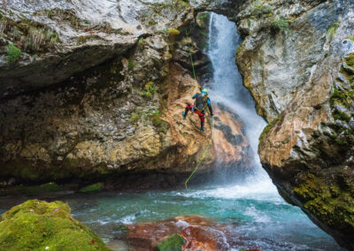 Photo pour illustrer le canyoning