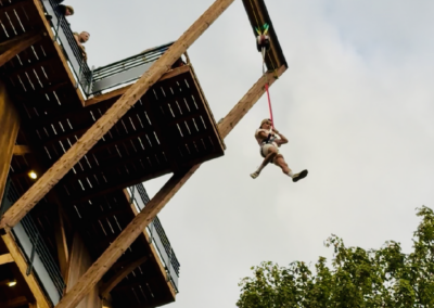 Photo pour illuster la tour de saut